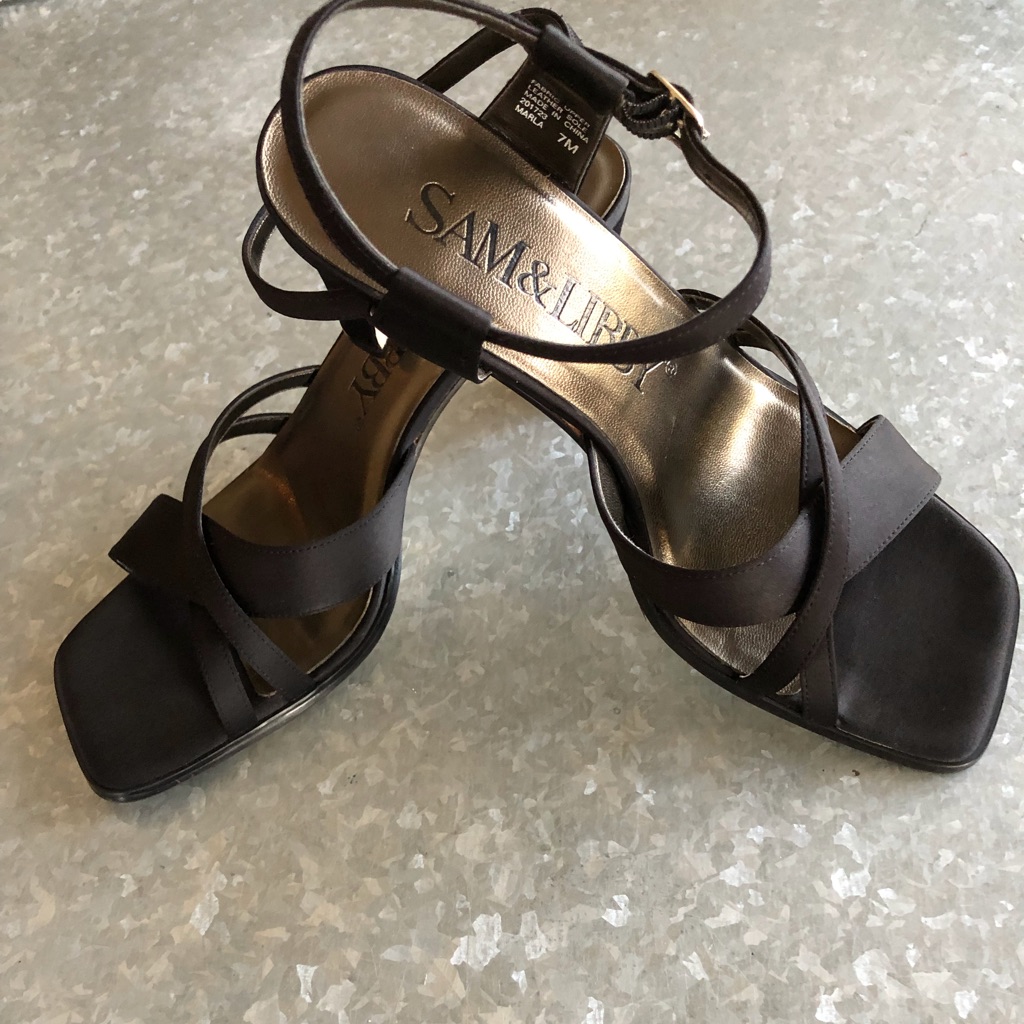 Sam & Libby Dark Brown Strappy Block Heel Sandals